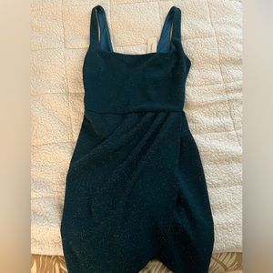 BNWT Francescas Tulip Hem Glitter Dress Size Medium Hunter Green